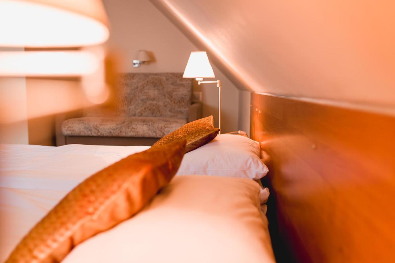 Hotel Promenada Ostróda Extérieur photo